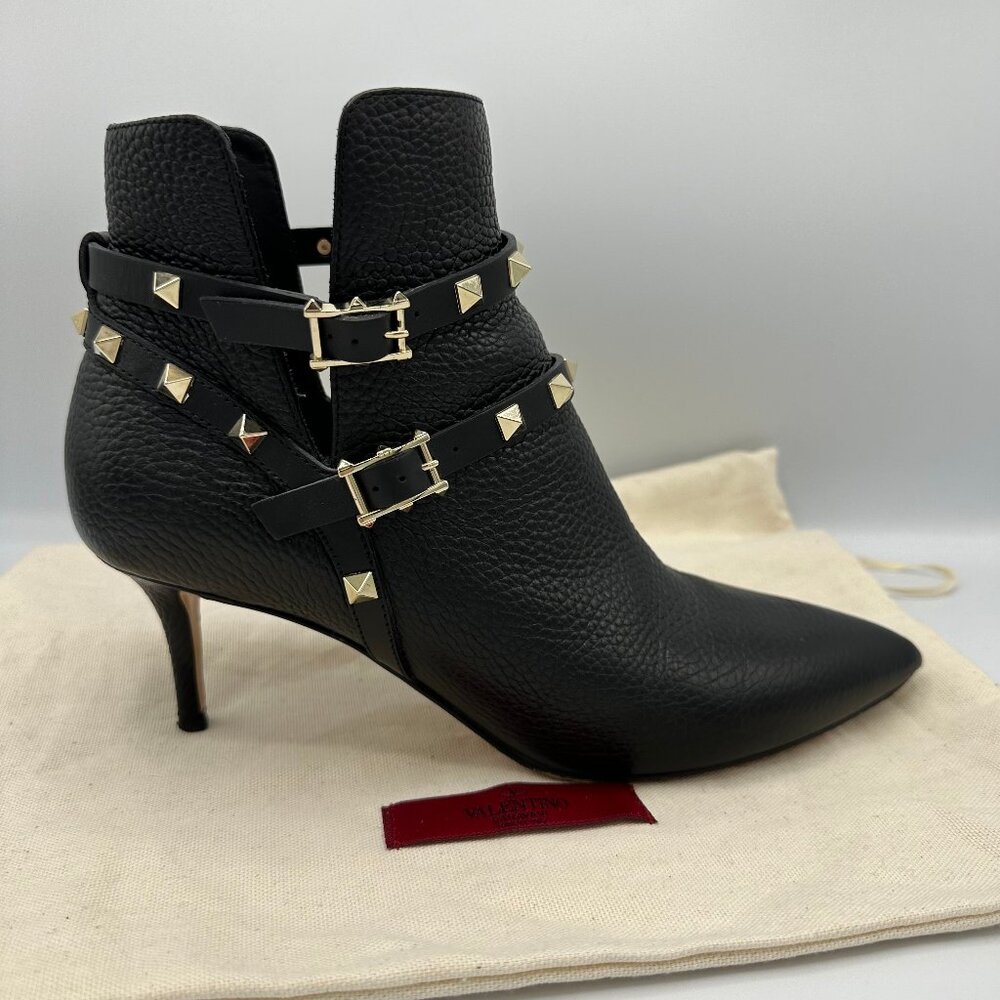 Valentino Garavani Rockstud Moto Grained Leather Ankle Bootie Black Size 39.5